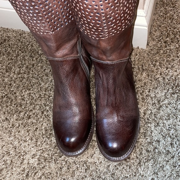 BedStu Cambridge Teak Rustic - Picture 4 of 11